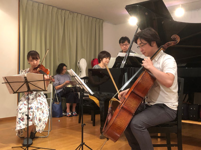 体験会レポート 夏休みおもしろ楽器体験会 ヒロ ミュージックスクール 体験会レポート 夏休みおもしろ楽器体験会 ヒロ ミュージックスクール